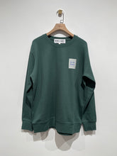 Load image into Gallery viewer, 1537 Book Aurore Sweater Dark Green
