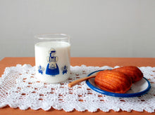 Load image into Gallery viewer, HR GLASS CUP - Milkmaid
